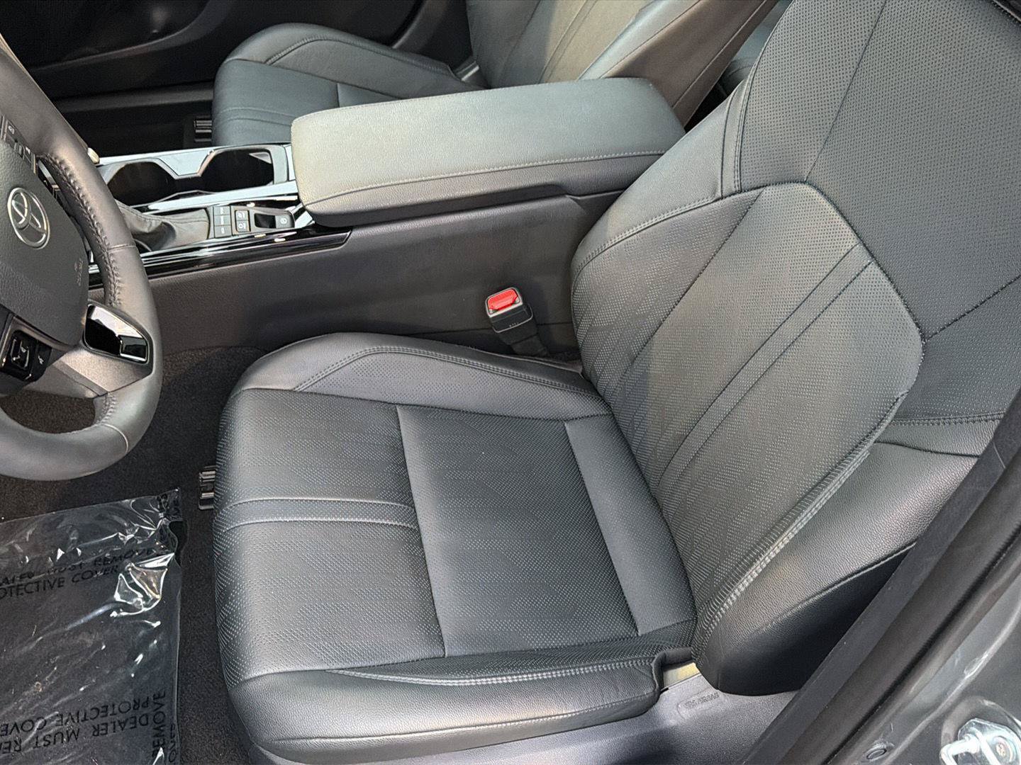 Certified 2025 Toyota Camry XSE FWD image 31