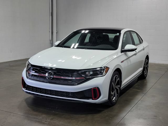 Used 2023 Volkswagen Jetta GLI Autobahn FWD image 2