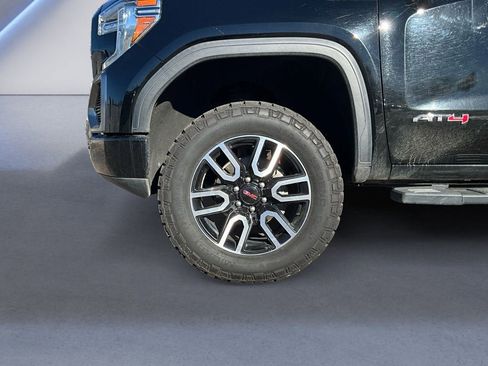 Used 2019 GMC Sierra 1500 AT4 w/ AT4 Premium Package image 14