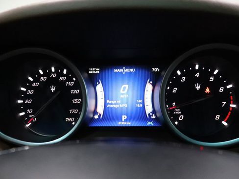 Used 2016 Maserati Ghibli S RWD image 17