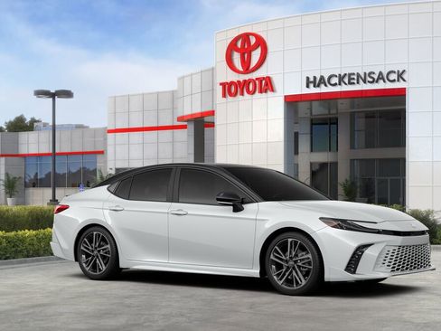 Used 2026 Toyota Camry XSE w/ Premium Package image 14