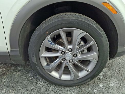 Certified 2023 Buick Encore GX Essence w/ Experience Buick Package image 9