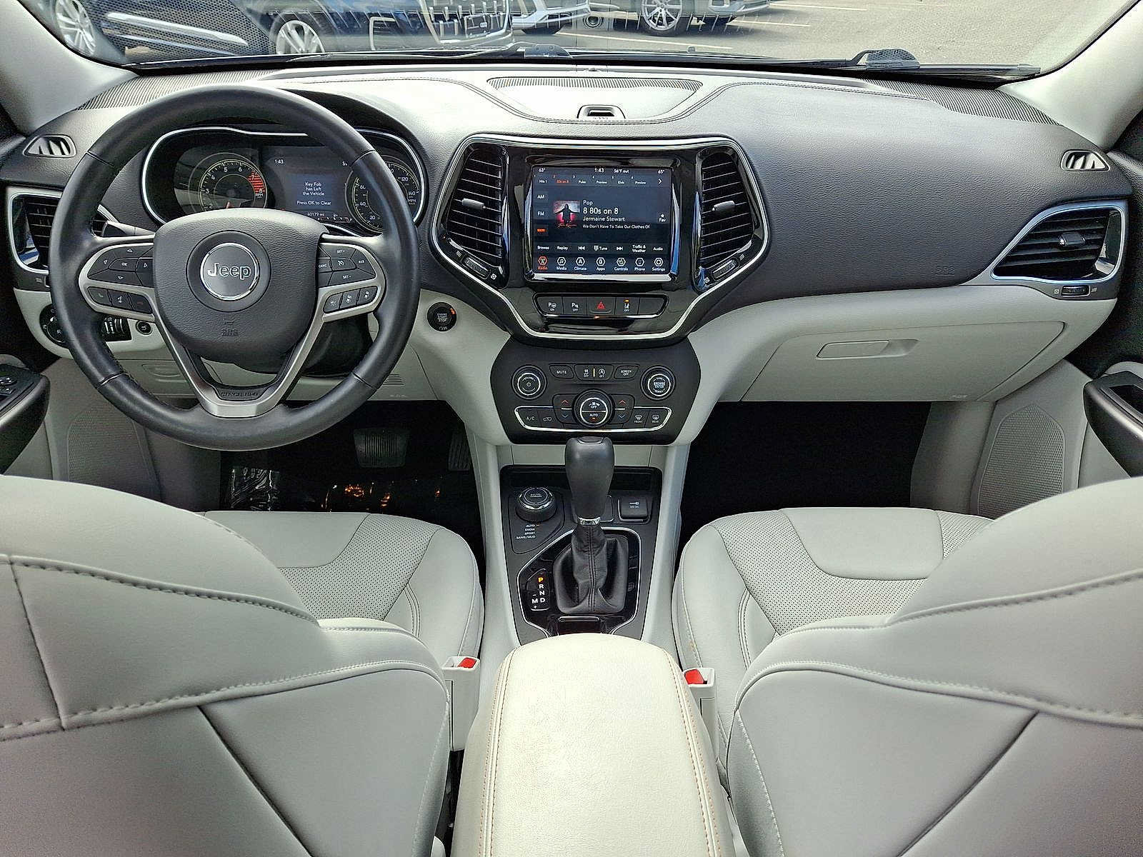 Used 2021 Jeep Cherokee Limited AWD/4WD image 10
