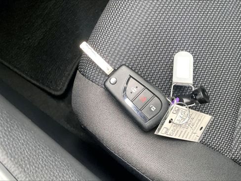 Used 2025 Toyota RAV4 LE image 14