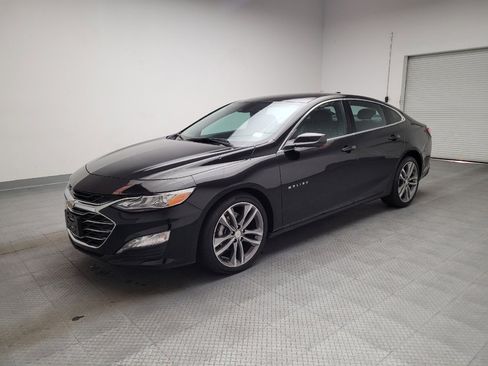 Used 2024 Chevrolet Malibu LT image 2