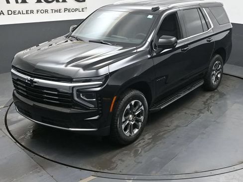 New 2026 Chevrolet Tahoe LS w/ LPO, Dark Essentials Package AWD/4WD image 24