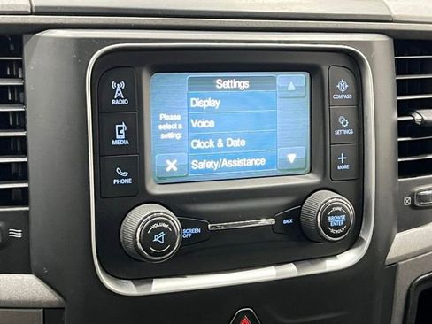 Used 2018 RAM 1500 Tradesman RWD image 33