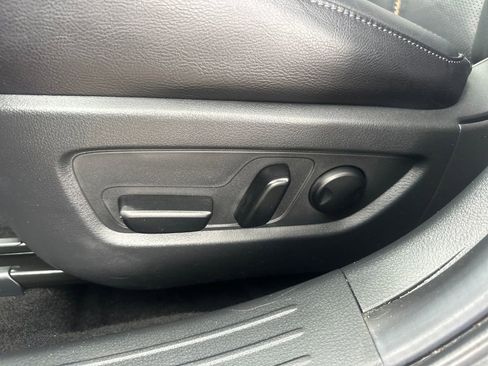 Used 2025 MAZDA CX-50 AWD 2.5 S w/ Premium Plus Pkg image 29