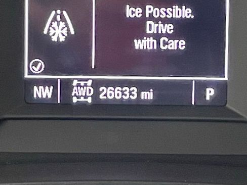 Used 2023 Chevrolet TrailBlazer ACTIV w/ Convenience Package image 2