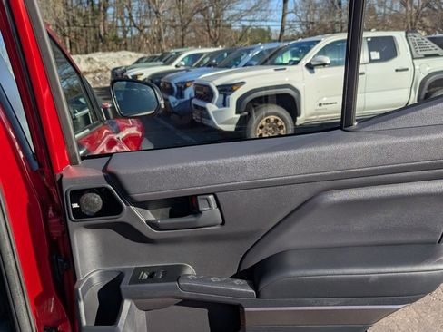 Certified 2025 Toyota 4Runner TRD Off-Road Premium w/ Tow Technology Package AWD/4WD image 17