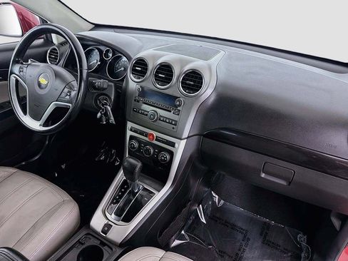 Used 2013 Chevrolet Captiva Sport LTZ FWD image 19
