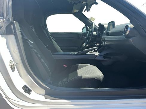 Used 2019 FIAT 124 Spider Classica RWD image 22