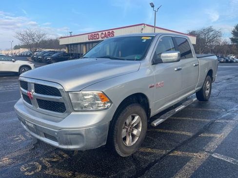 Used 2017 RAM 1500 Classic SLT image 1