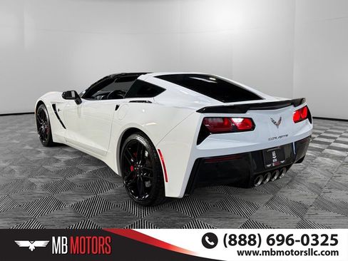 Used 2016 Chevrolet Corvette Stingray Coupe w/ 2LT Preferred Equipment Group image 7