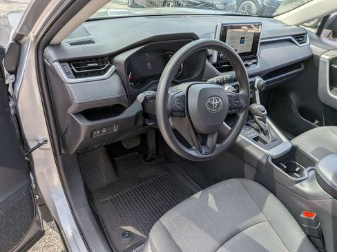 Certified 2023 Toyota RAV4 XLE AWD/4WD image 8