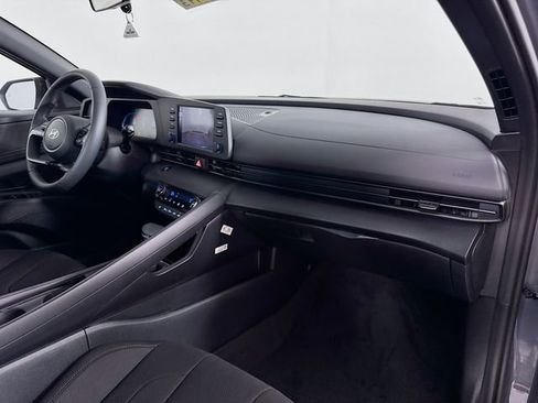 New 2026 Hyundai Elantra SEL Sport image 42