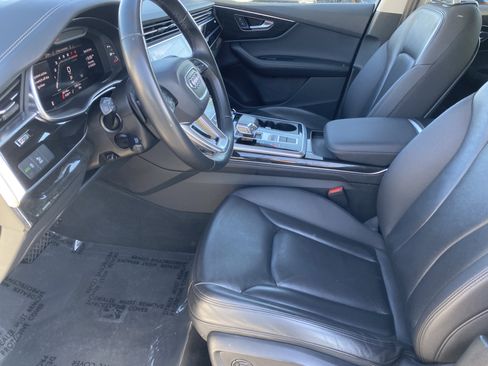 Used 2023 Audi Q7 3.0T Premium Plus image 16