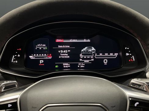 Used 2023 Audi RS 7 Sportback w/ Carbon Optic Package image 18