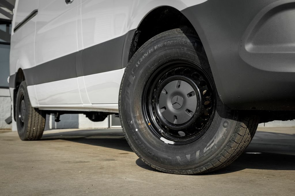 Used 2026 Mercedes-Benz Sprinter 2500 image 7