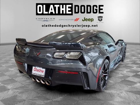 Used 2019 Chevrolet Corvette Z06 RWD image 27