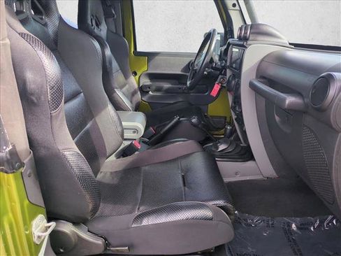 Used 2008 Jeep Wrangler Rubicon w/ Dual Top Group image 19