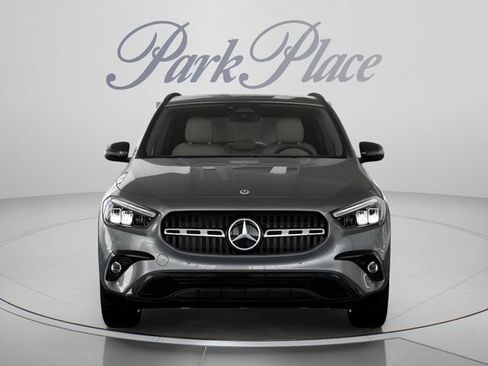 Used 2026 Mercedes-Benz GLA 250 4MATIC image 34