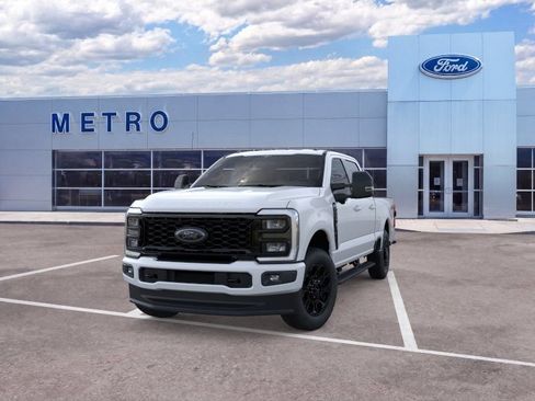 New 2026 Ford F250 XLT w/ XLT Premium Package AWD/4WD image 3