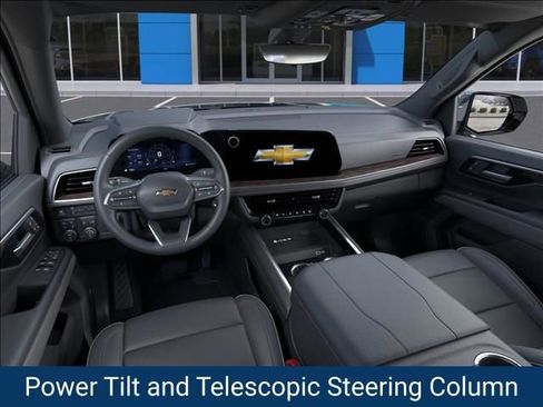 New 2026 Chevrolet Suburban Premier AWD/4WD image 17
