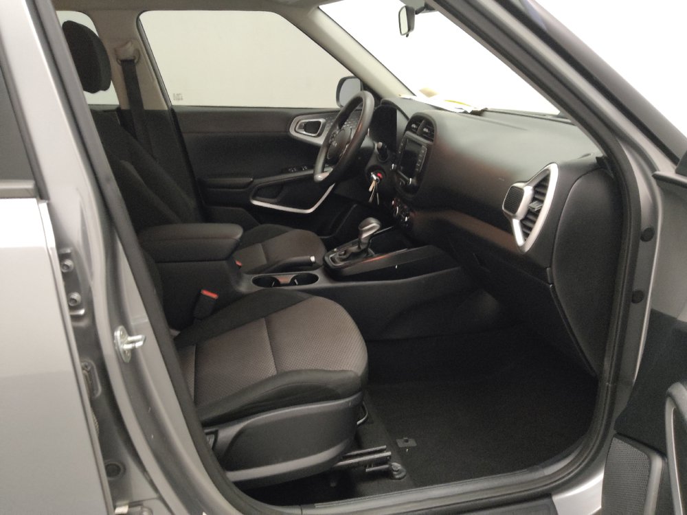 Used 2022 Kia Soul LX FWD image 21