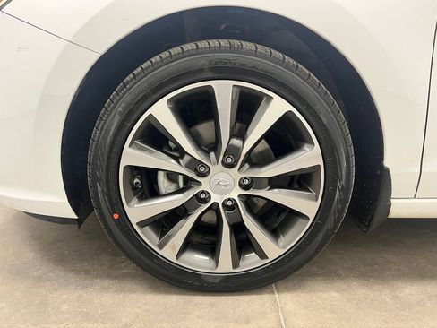 Used 2019 Hyundai Elantra GT w/ Style Package 02 FWD image 30