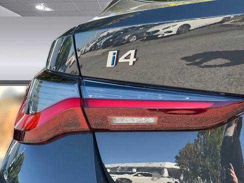 Used 2025 BMW i4 eDrive40 w/ Premium Package RWD image 12