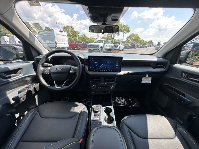 Used 2025 Ford Maverick Lobo AWD/4WD image 39