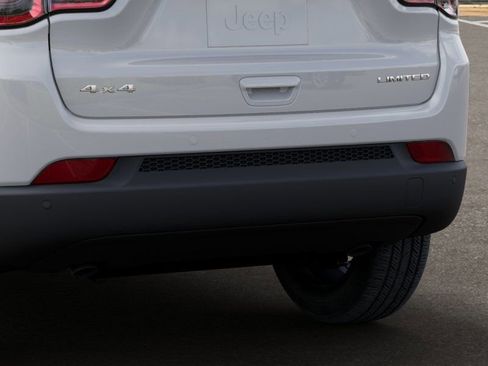 New 2025 Jeep Compass Limited image 13