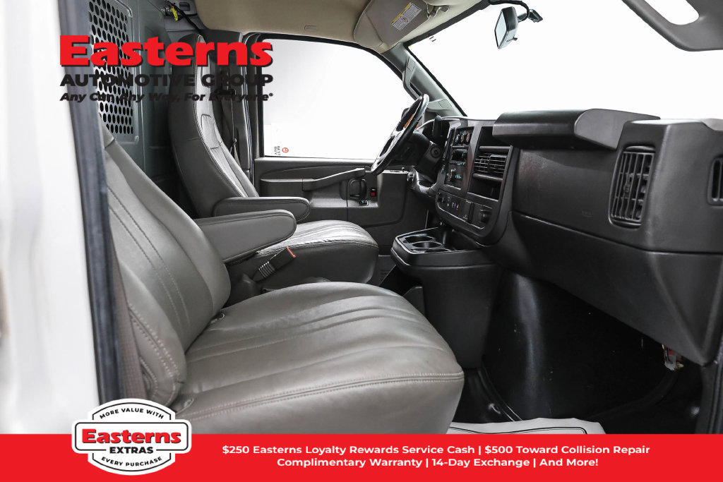 Used 2022 GMC Savana 2500 w/ Driver Convenience Package RWD image 24