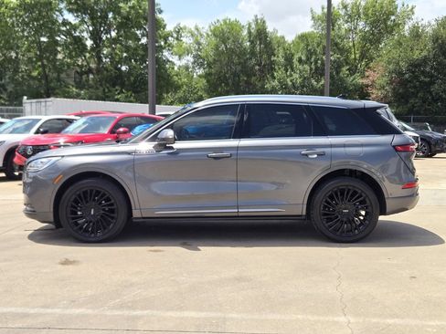 Used 2021 Lincoln Corsair Reserve w/ Equipment Group 201A FWD image 7
