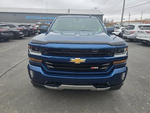 Used 2018 Chevrolet Silverado 1500 LT w/ All Star Edition image 18