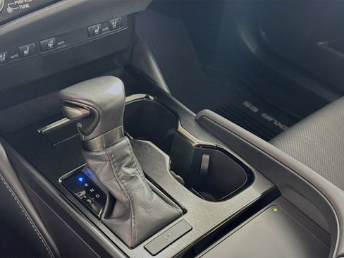 Used 2023 Lexus ES 250 w/ Premium Package image 7