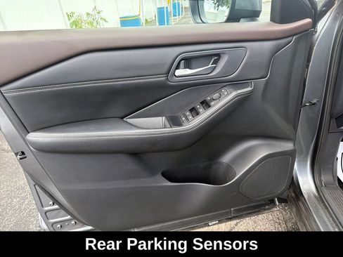 Used 2023 Nissan Rogue SV w/ SV Premium B Package AWD/4WD image 12