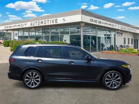 Used 2021 BMW X7 xDrive40i w/ M Sport Package image 4