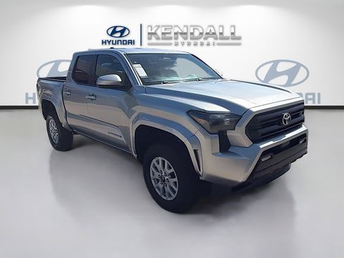 Used 2024 Toyota Tacoma SR5 image 1