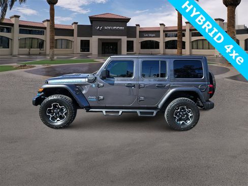 Used 2022 Jeep Wrangler Unlimited Rubicon 4xe image 5