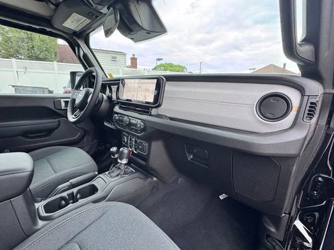 New 2026 Jeep Wrangler Unlimited Sport AWD/4WD image 15