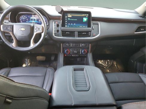 Used 2024 Chevrolet Tahoe High Country image 11
