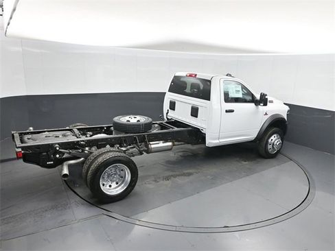 New 2026 RAM 5500 Tradesman w/ Chrome Appearance Group image 30