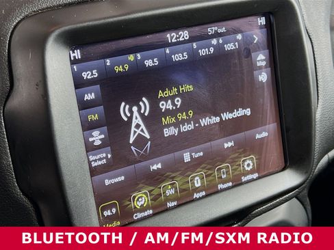 Used 2022 Jeep Renegade Latitude image 7