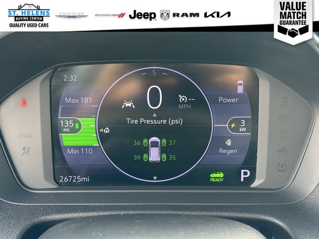 Used 2022 Chevrolet Bolt LT w/ Infotainment Package FWD image 22