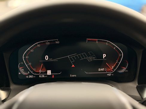 Used 2021 BMW 330i Sedan w/ Premium Package image 18