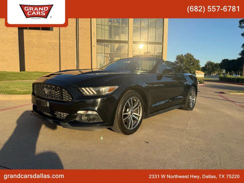 Used 2017 Ford Mustang Premium image 12