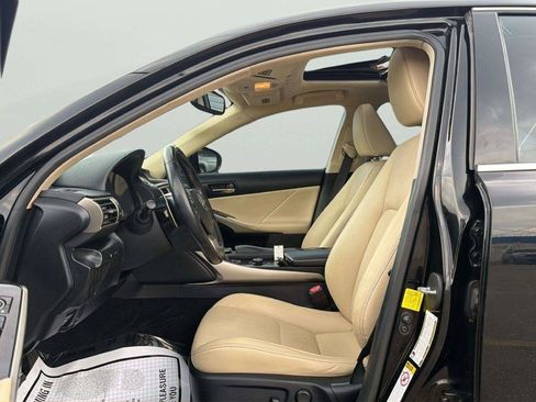 Used 2014 Lexus IS 250 AWD w/ Navigation Package image 11