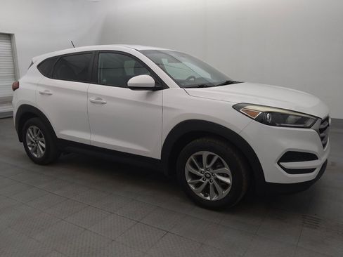 Used 2017 Hyundai Tucson SE FWD image 11